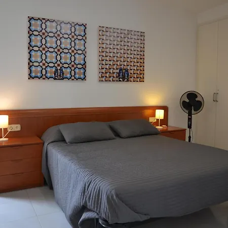 Amplio Con Piscina Comunitaria En L'estartit, Espana - Es-323-9 * L'Estartit