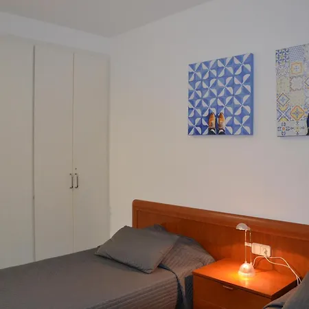 Appartement Amplio Con Piscina Comunitaria En L'estartit, Espana - Es-323-9