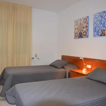 Amplio Con Piscina Comunitaria En L'estartit, Espana - Es-323-9 Apartman L'Estartit